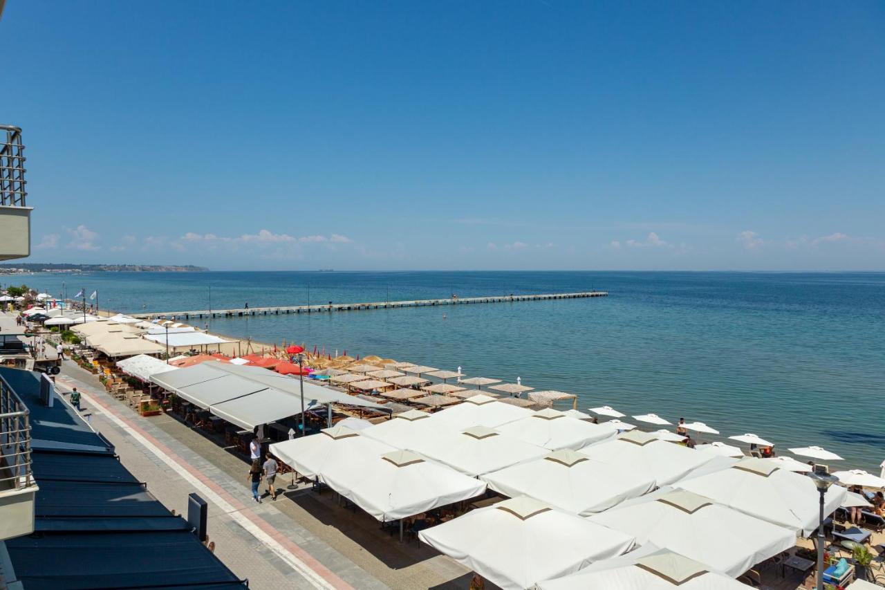 Apartamento Atlantis "Pleasure By The Sea" Peraía Exterior foto