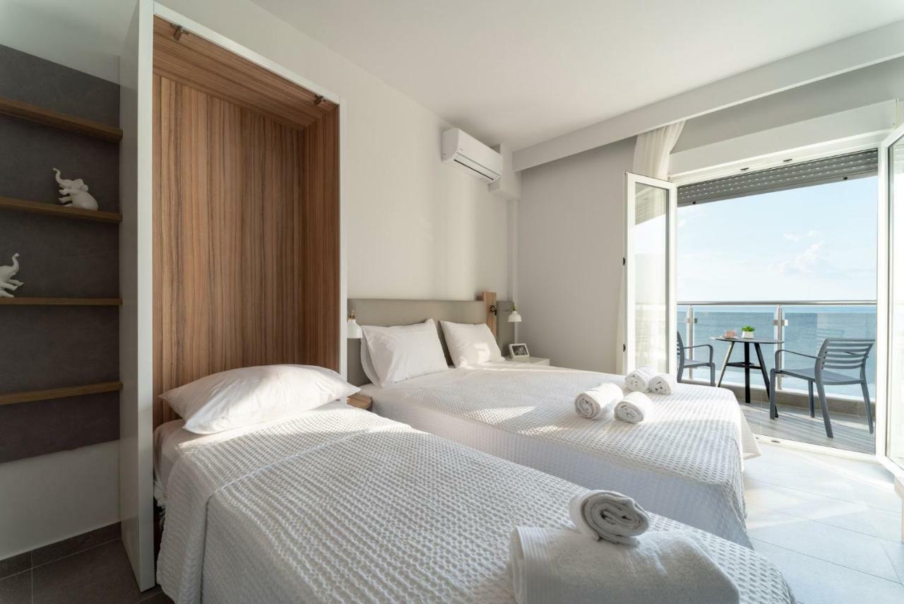 Apartamento Atlantis "Pleasure By The Sea" Peraía Exterior foto