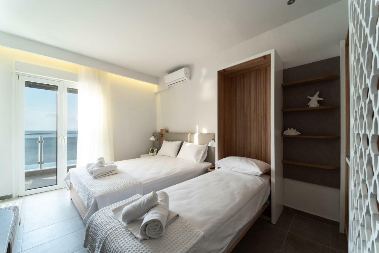Apartamento Atlantis "Pleasure By The Sea" Peraía Exterior foto